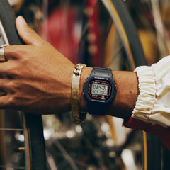 g-shock-5600-series-dw5600rl-1