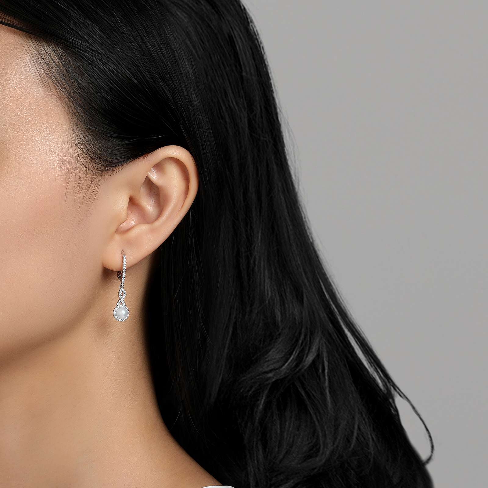 cultured-freshwater-pearl-earrings