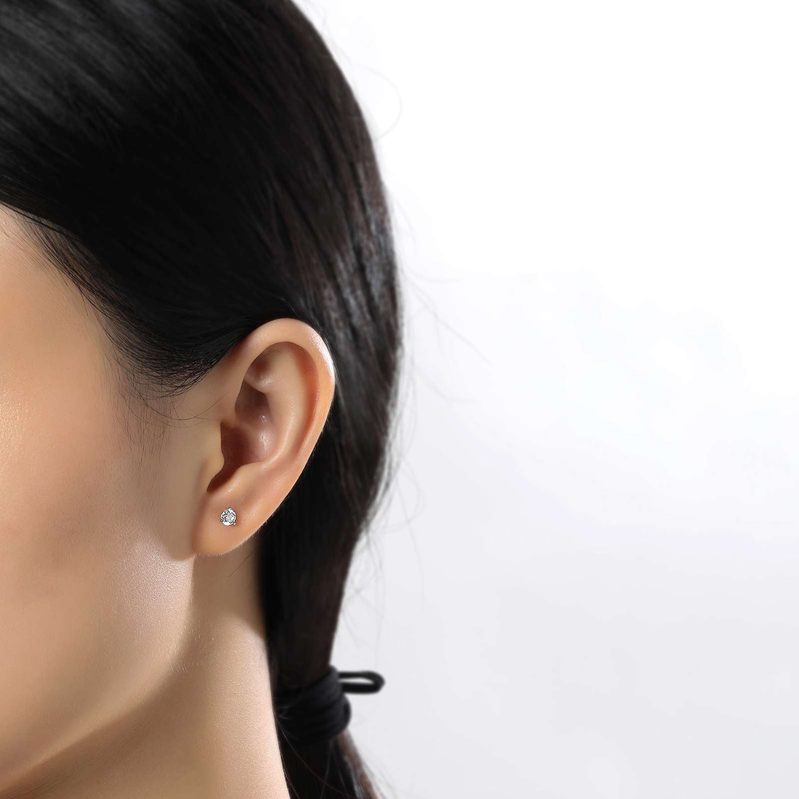 0-5-ctw-3-prong-stud-earrings