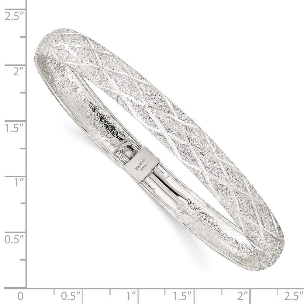 Sterling Silver Laser-cut X-Design 7.5mm Oval Flexible Bangle QB1402