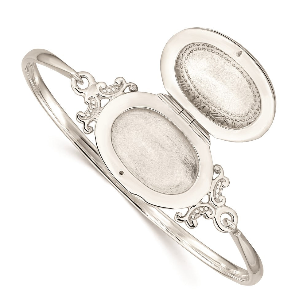 Sterling Silver 26mm Oval Locket Bangle QB745
