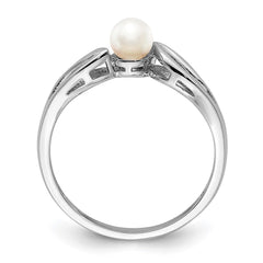 Sterling Silver Rhodium-plated FW Cultured Pearl Ring