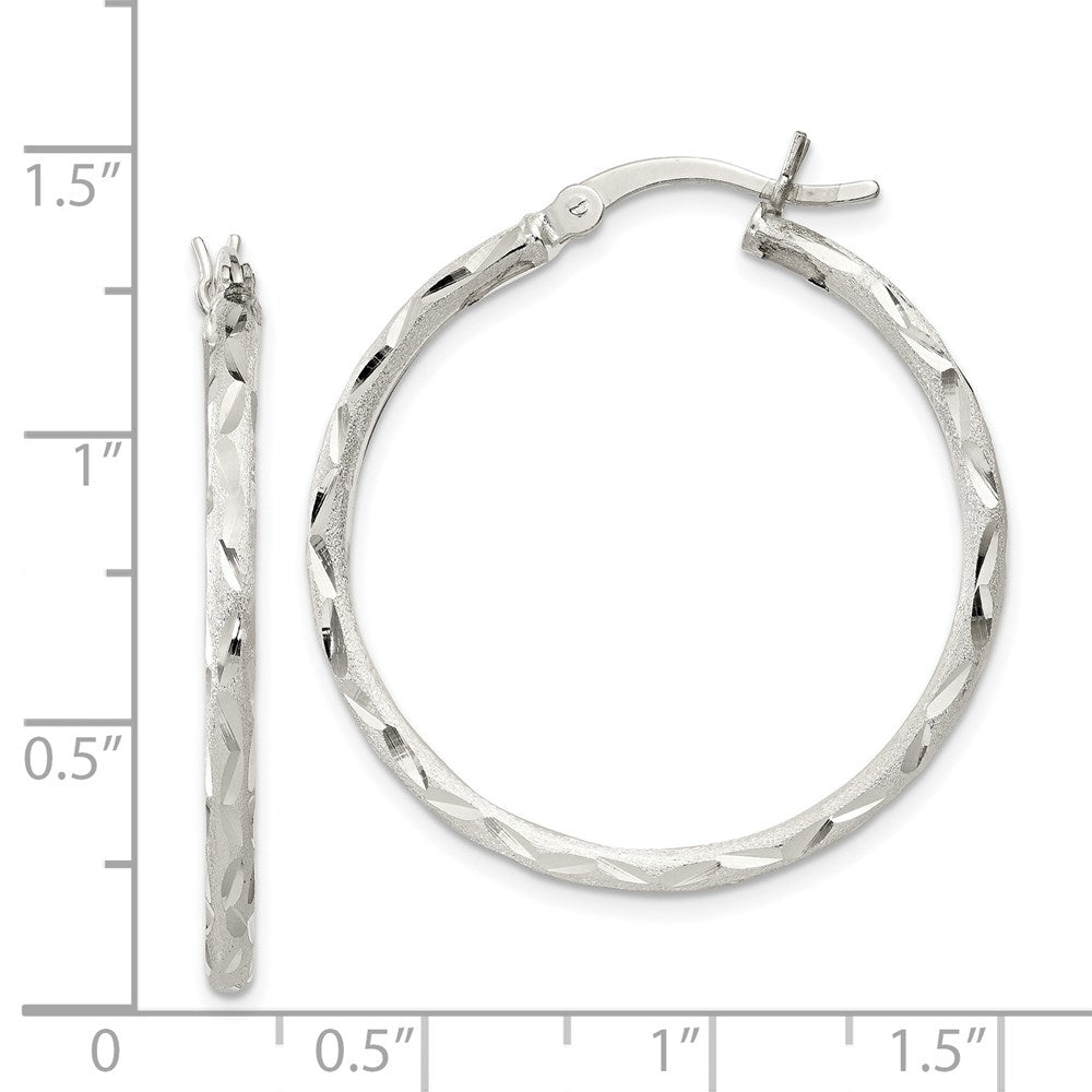 QE11496 Sterling Silver Satin Diamond-cut 2x31mm Hoop Earrings