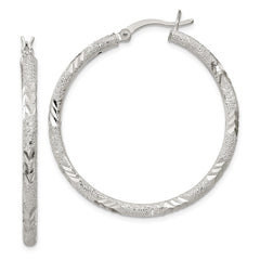 QE11519 Sterling Silver 2.5mm Diamond-cut Laser-cut Hinged Hoop Earrings