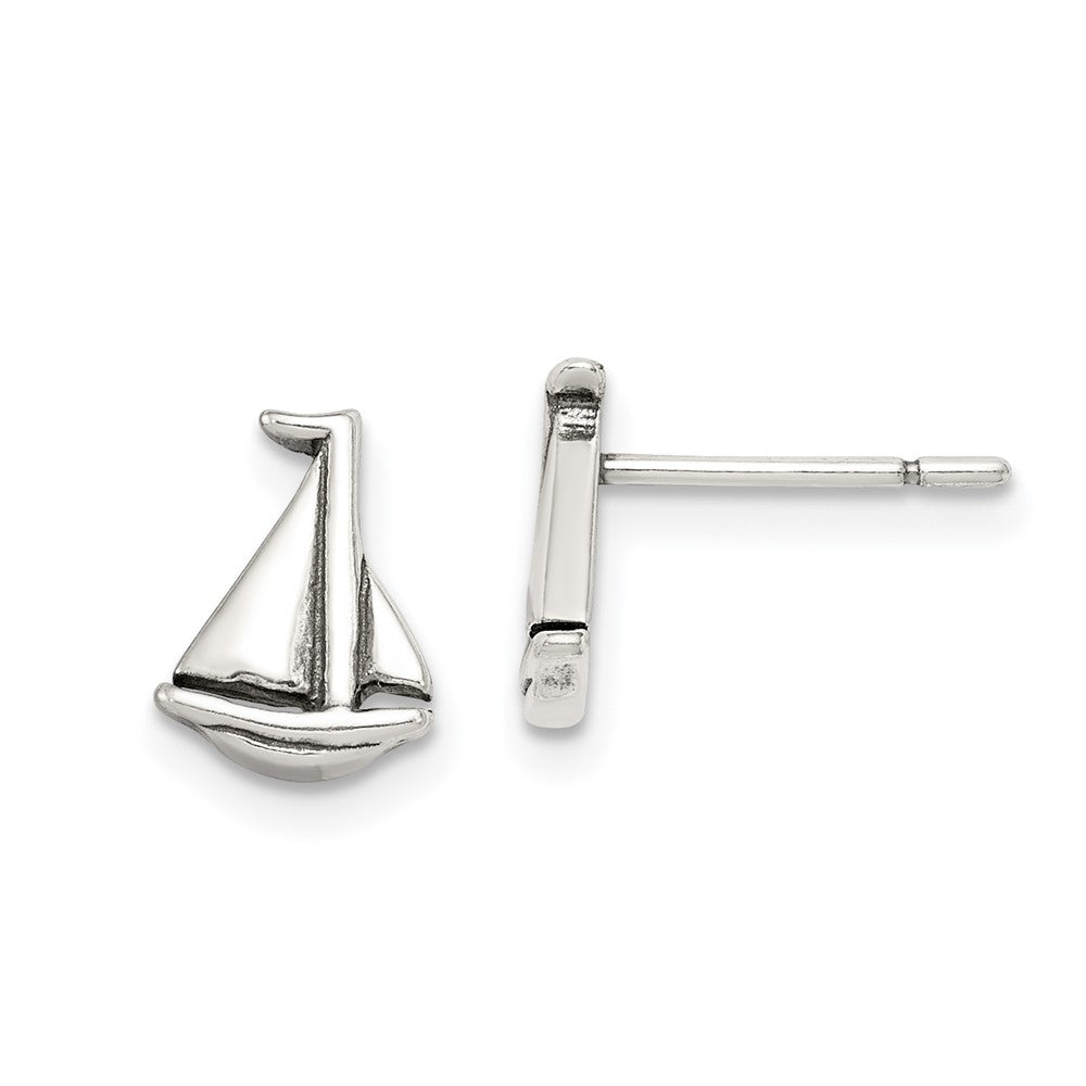 QE11820 Sterling Silver Polished and Antiqued Sailboat Post Earrings