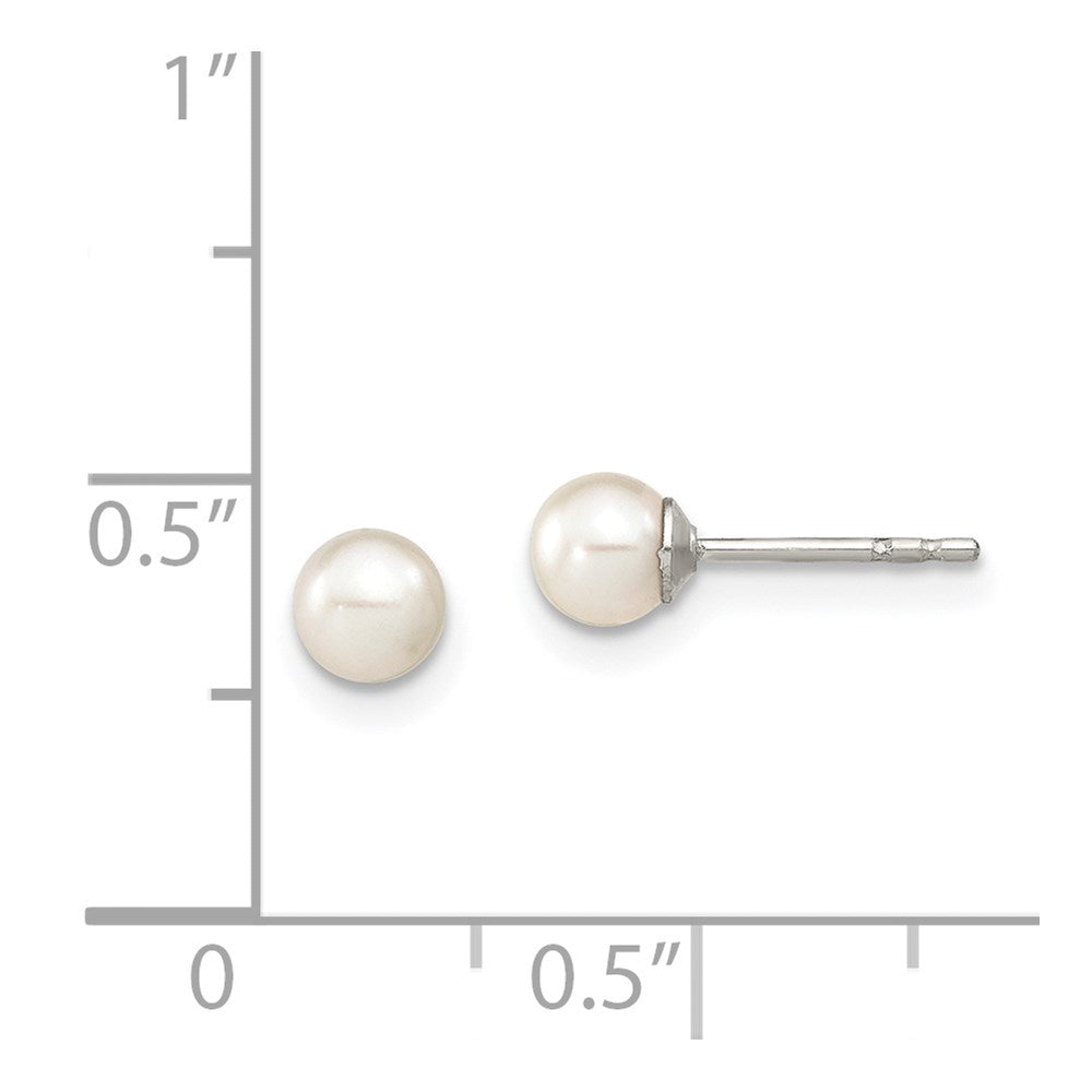 QE12731 Sterling Silver Rhodium-plated 4-5mm White Round Freshwater Cultured Pearl Post Earrings