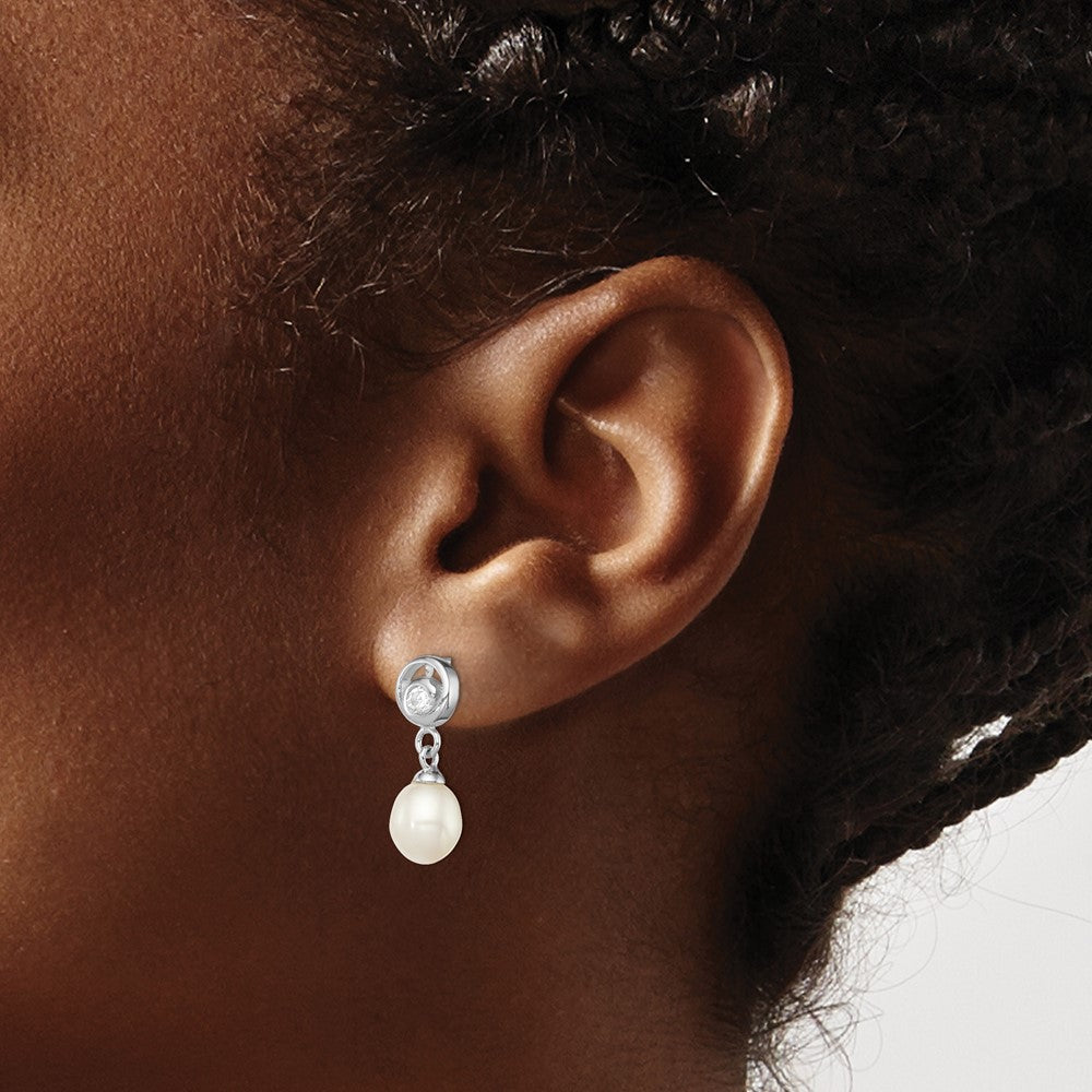 QE12783 Sterling Silver Rhodium-plated 7-8mm White Rice Freshwater Cultured Pearl and CZ Post Dangle Earrings