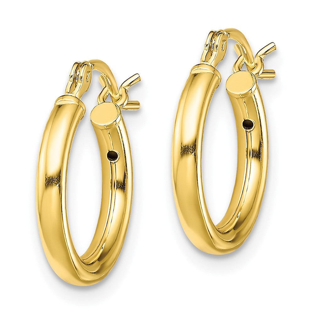 QE13138 Sterling Silver Gold-Tone Polished 2x14mm Hoop Earrings