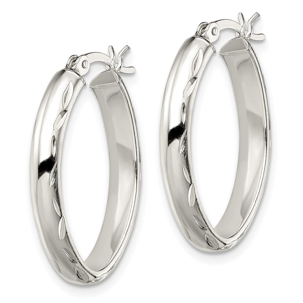 QE13238 Sterling Silver Polished Diamond-cut Edge 4.25mm Oval Hoop Earrings