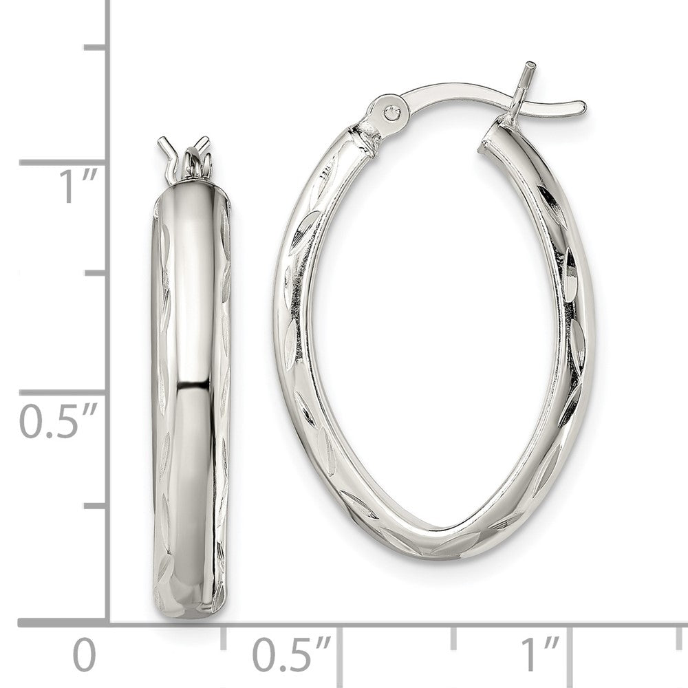 QE13238 Sterling Silver Polished Diamond-cut Edge 4.25mm Oval Hoop Earrings