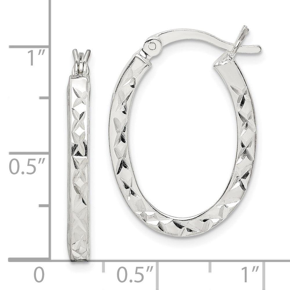 QE14120 Sterling Silver Diamond-cut 2.5mm Oval Hoop Earrings