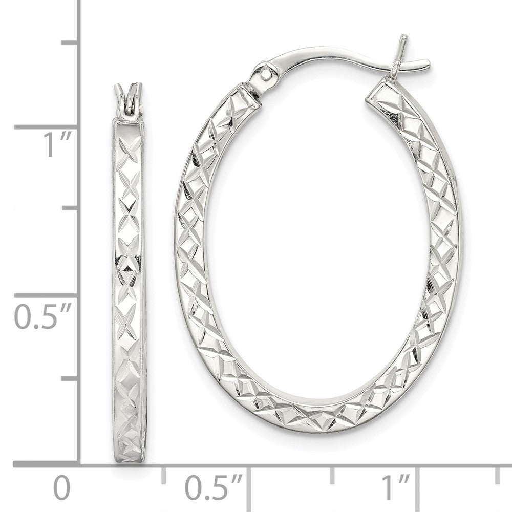 QE14121 Sterling Silver Diamond-cut 2.5mm Oval Hoop Earrings