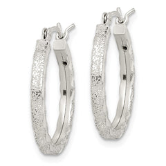 QE14135 Sterling Silver Textured & Diamond-cut 2.25mm Round Hoop Earrings