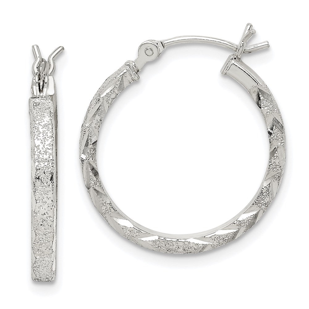 QE14135 Sterling Silver Textured & Diamond-cut 2.25mm Round Hoop Earrings