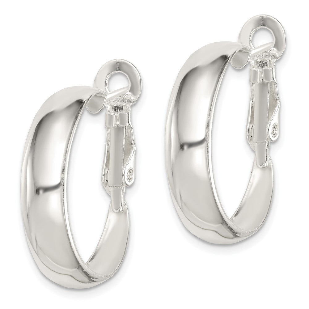 QE14142 Sterling Silver Polished 6mm Omega Back Hoop Earrings