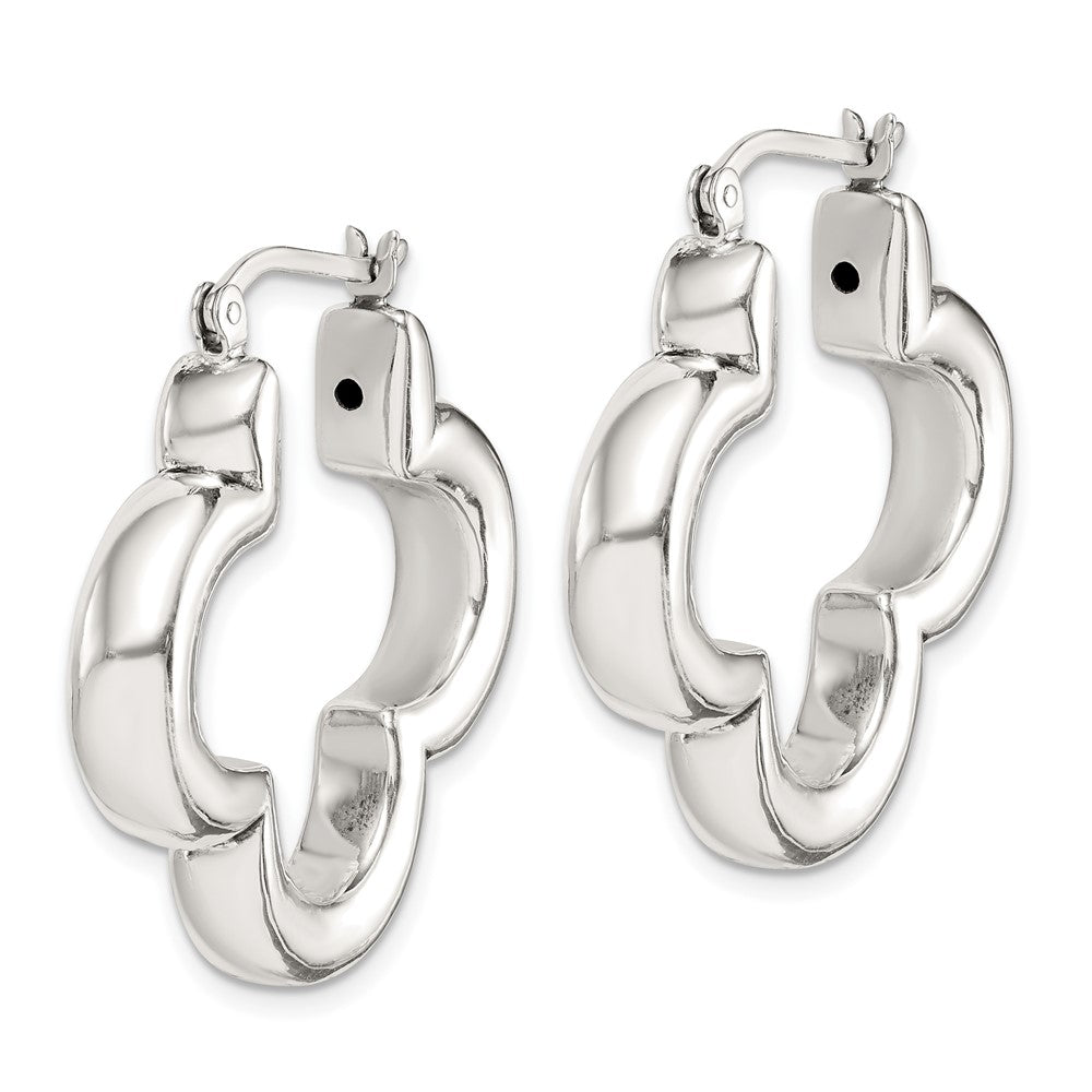 QE14146 Sterling Silver Polished Clover Hoop Earrings