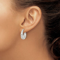 QE14151 Sterling Silver Polished & Tapered Round Hoop Earrings