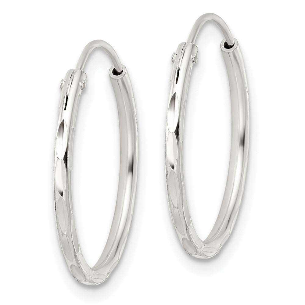 QE15809 Sterling Silver Polished D/C Endless Hoop Earrings