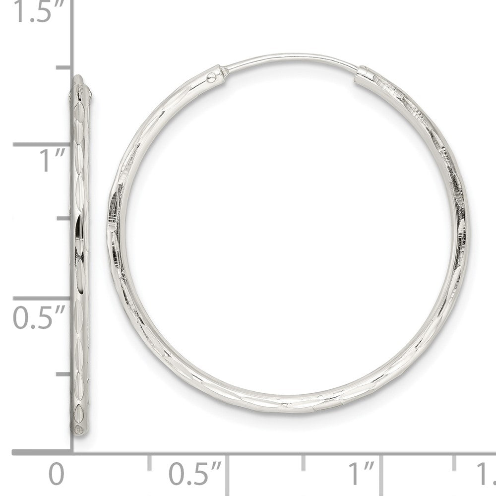 QE15810 Sterling Silver Diamond-cut 1.5x30mm Endless Tube Hoop Earrings