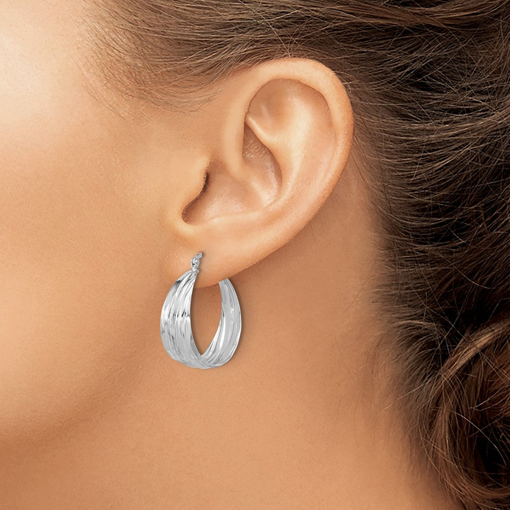 QE16896 Sterling Silver RH-Plated Textured and Tapered MED Round Hoop Earrings