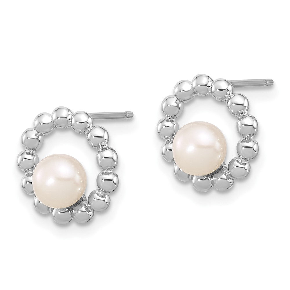 QE17212 Sterling Silver Rhodium-plated 5-6mm White Button Freshwater Cultured Pearl Circle Post Earrings