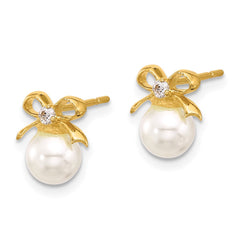 QE17262 Sterling Silver Gold-tone Polished CZ and Synthetic Pearl Bow Post Earrings