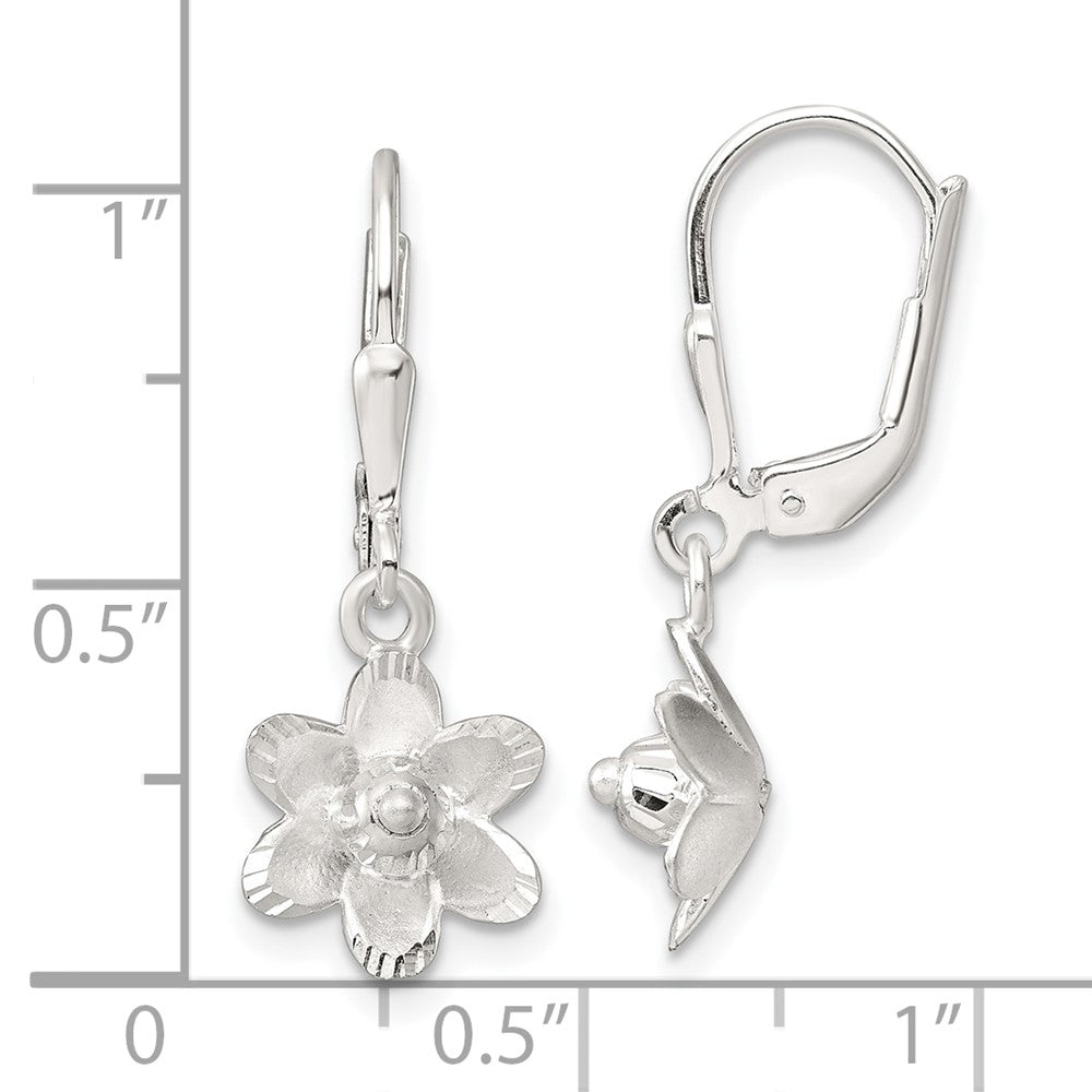 QE17642 Sterling Silver Satin Polished and D/C Floral Leverback Earrings