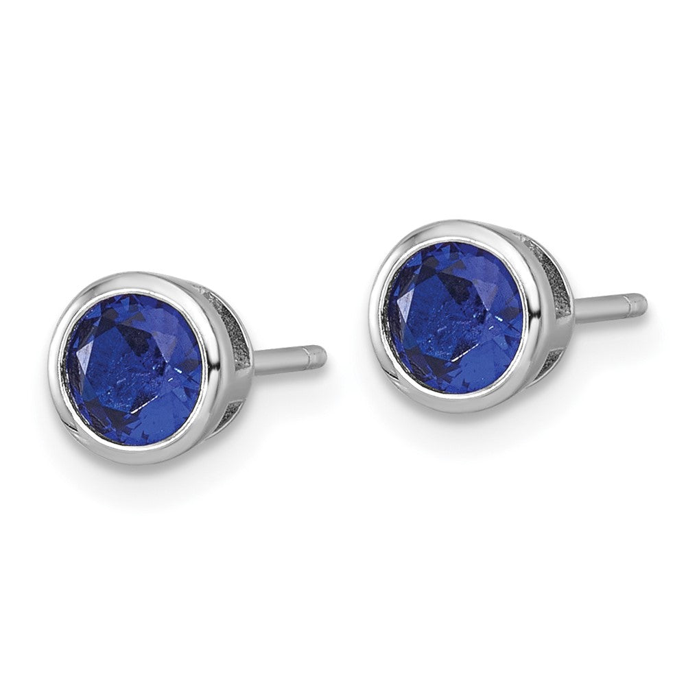 QE17814 Sterling Silver Rhodium-plated Polished Bezel Set 6.2mm Round Blue CZ Stud Earrings