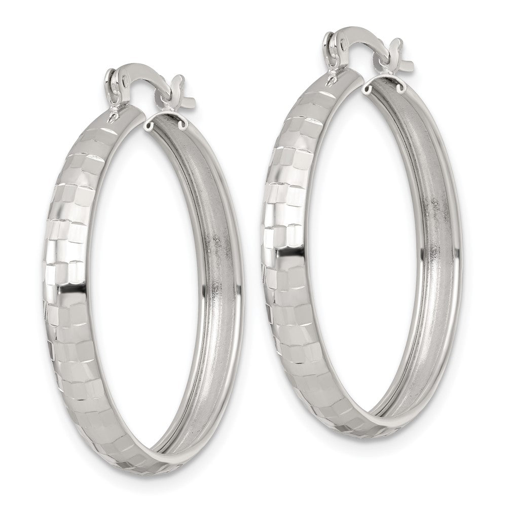 QE17826 Sterling Silver Polished Diamond-cut 30x4mm Round Hoop Earrings