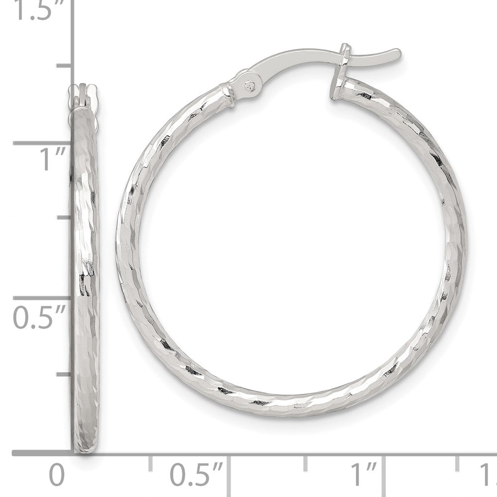 QE17842 Sterling Silver Polished Diamond-cut 30x2mm Round Hoop Earrings