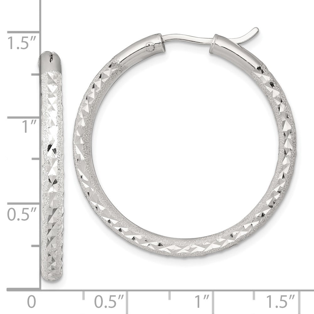 QE17854 Sterling Silver Laser and Diamond-cut 35x3.25mm Hidden Catch Round Hoop Earrings