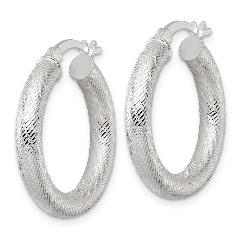 QE17883 Sterling Silver Polished and Textured 25x4.0mm Round Hoop Earrings