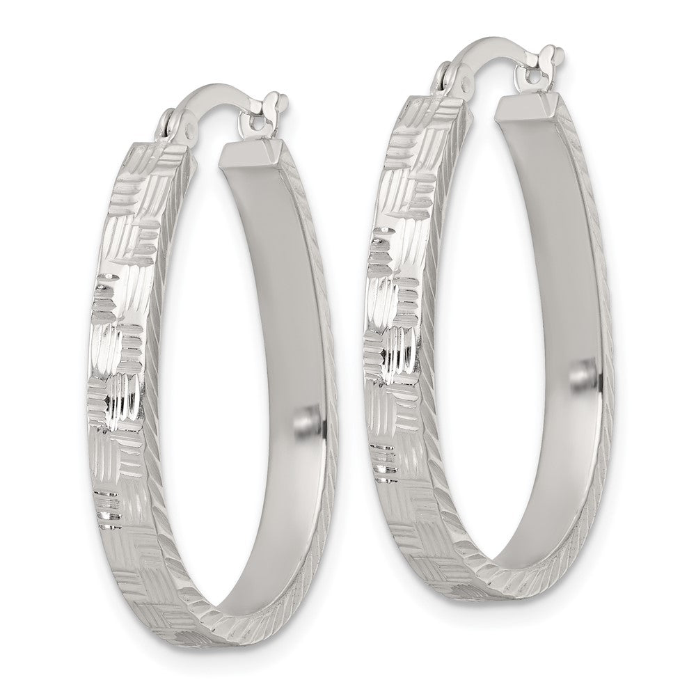 QE17913 Sterling Silver Polished Straight Diamond-cut 4.0mm Oval Hoop Earrings