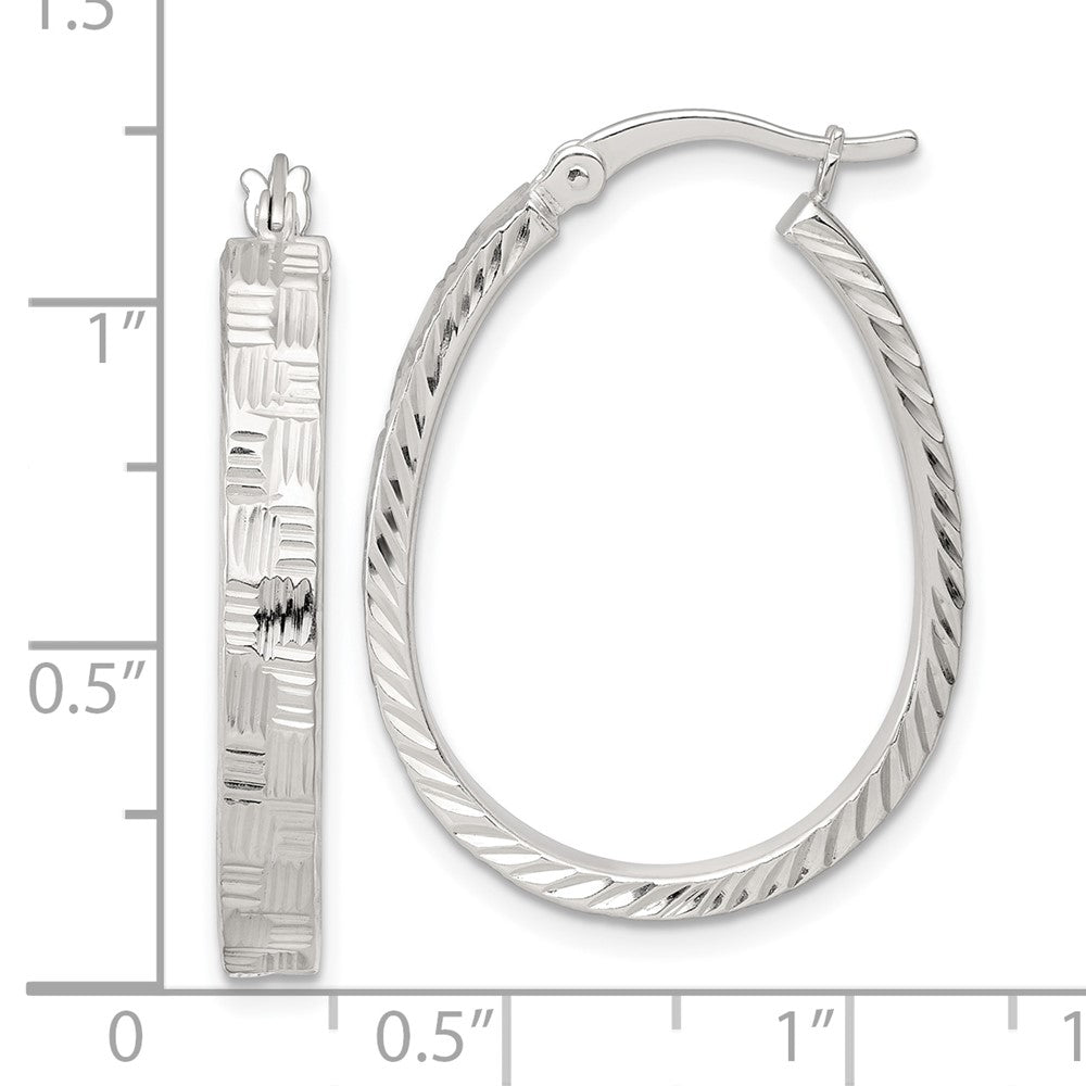 QE17913 Sterling Silver Polished Straight Diamond-cut 4.0mm Oval Hoop Earrings