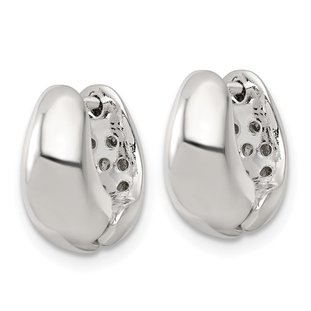 QE17946 Sterling Silver Polished Tapered Hinged Hoop Earrings