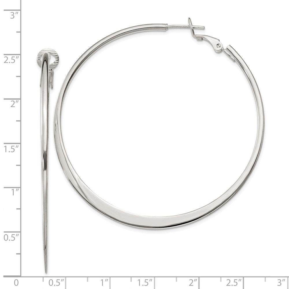 QE3747 Sterling Silver Polish & Tapered 1.5mm Omega Back Round Hoop Earrings