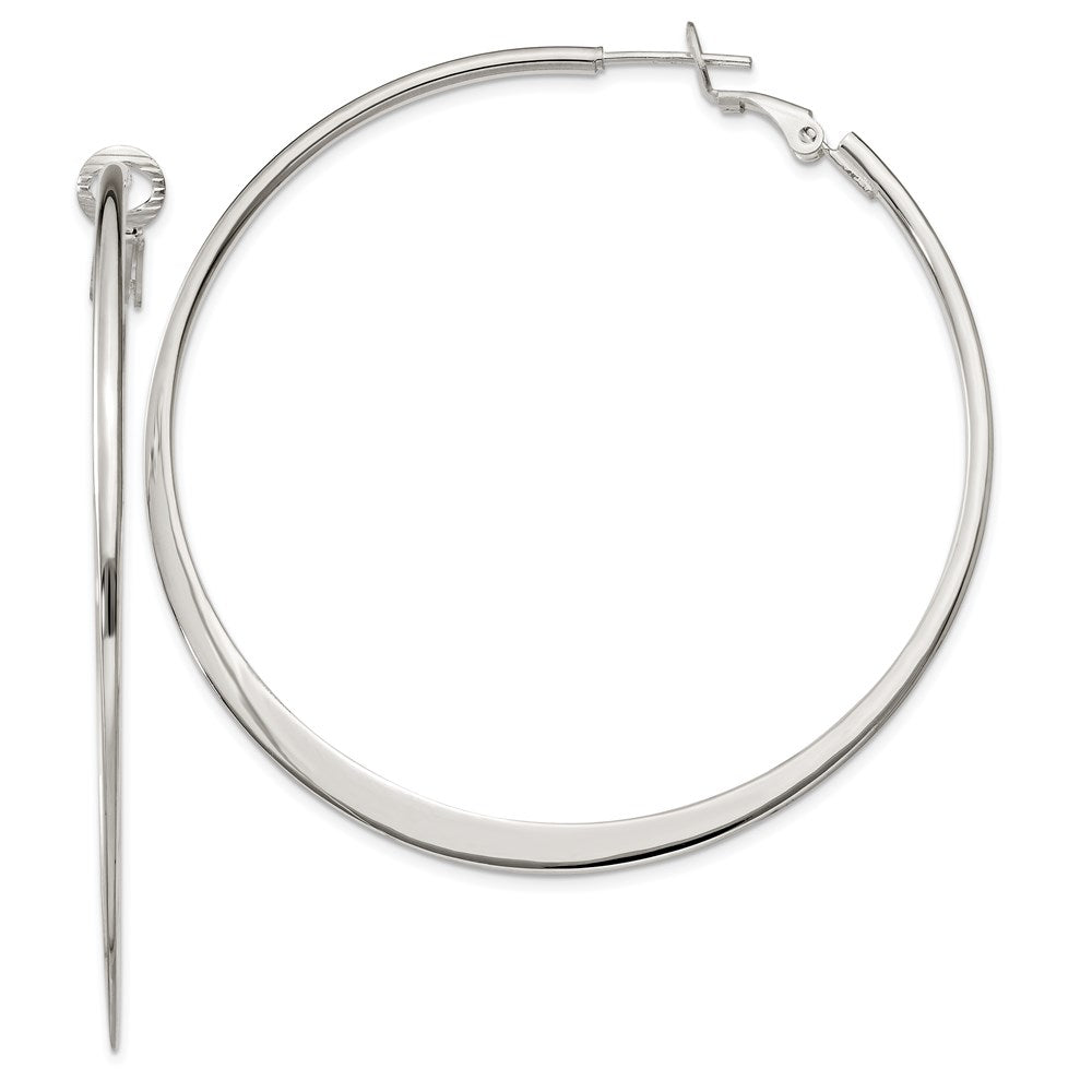 QE3747 Sterling Silver Polish & Tapered 1.5mm Omega Back Round Hoop Earrings