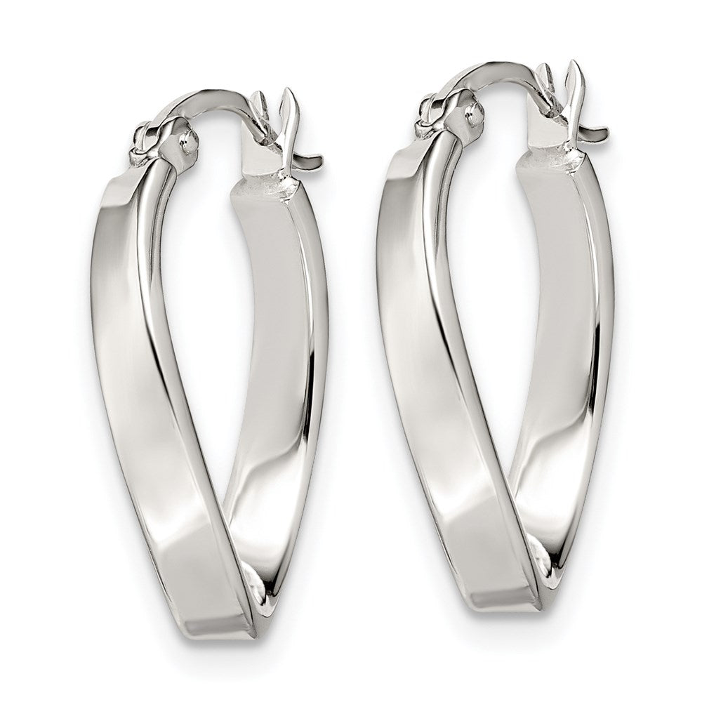 QE3755 Sterling Silver Polished & Twisted Oval Hoop Earrings