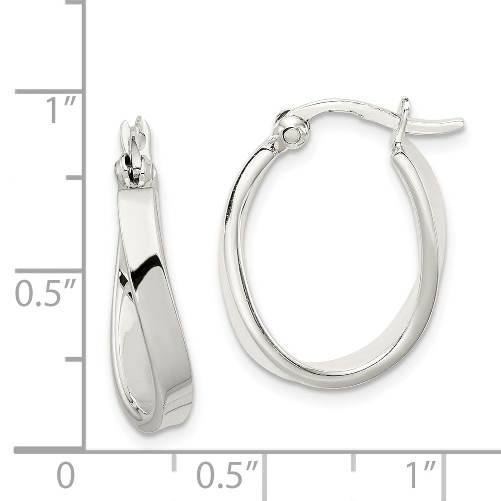 QE3755 Sterling Silver Polished & Twisted Oval Hoop Earrings