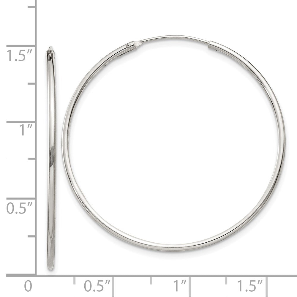 QE4357 Sterling Silver 1.3mm Hoop Earrings