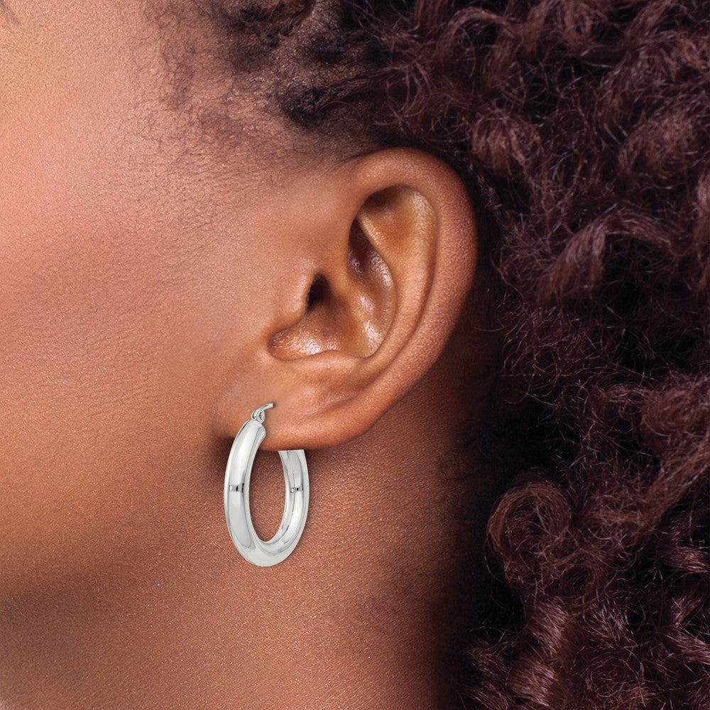 QE4402SP Sterling Silver 4mm Round Hoop Earrings
