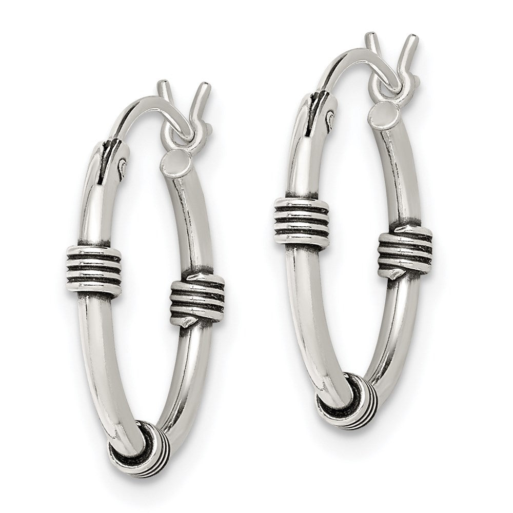 QE5379 Sterling Silver Antiqued Hoop Earrings