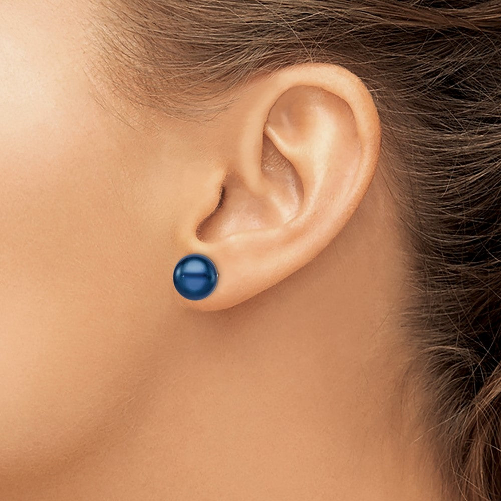 QE7796 Sterling Silver Rhodium-plated 10-11mm Black Button Freshwater Cultured Pearl Post Earrings