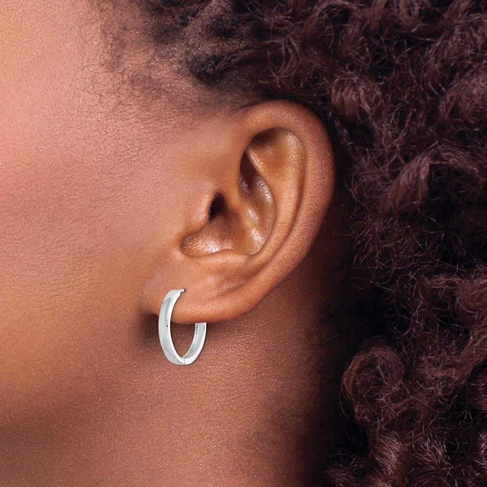 QE8497 Sterling Silver Rhodium Polished Hinged Hoop Earrings