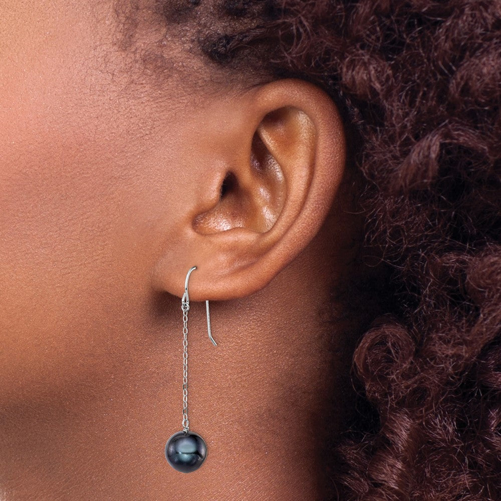 QE9340 Sterling Silver Rhodium-plated 9-10mm Black Round Freshwater Cultured Pearl Dangle Earrings