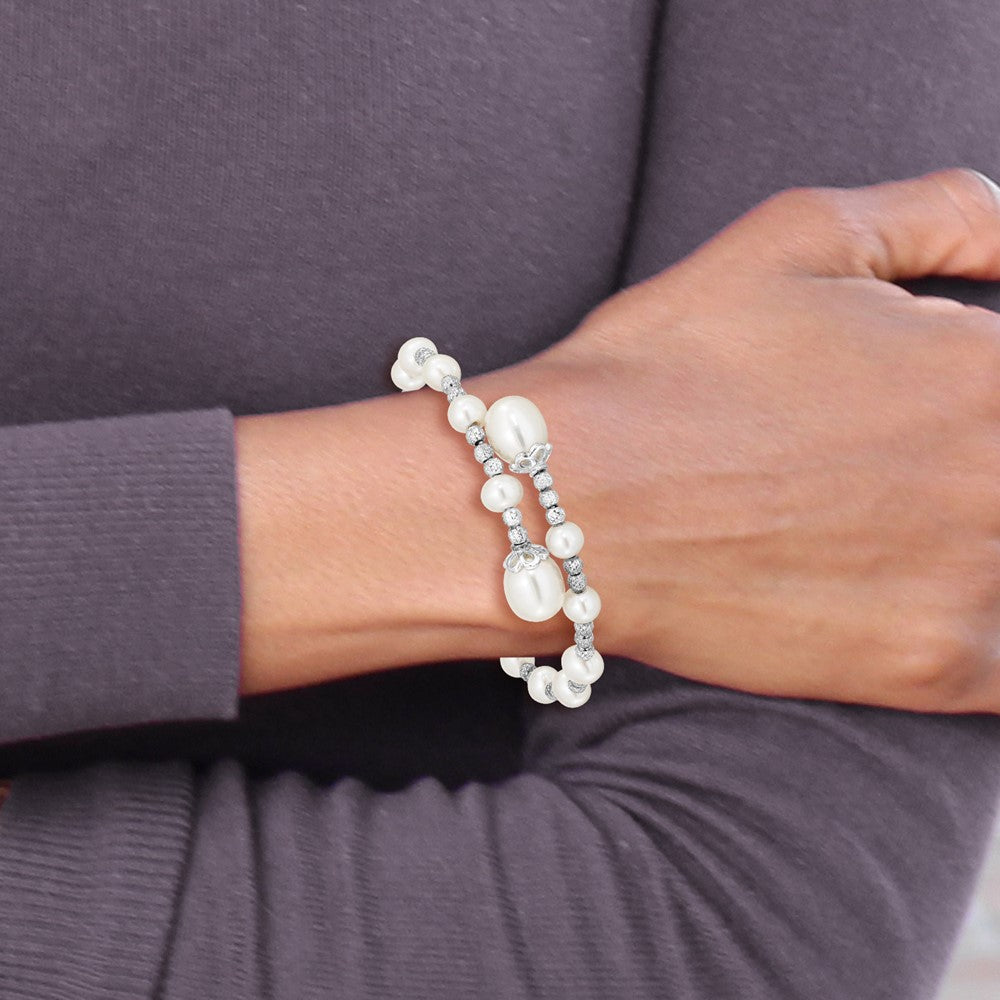 Sterling Silver Rhodium-plated 5-6mm and 8mm White Teardrop and Near-Round White Freshwater Cultured Pearl Wrap Flexible Bangle QG5102