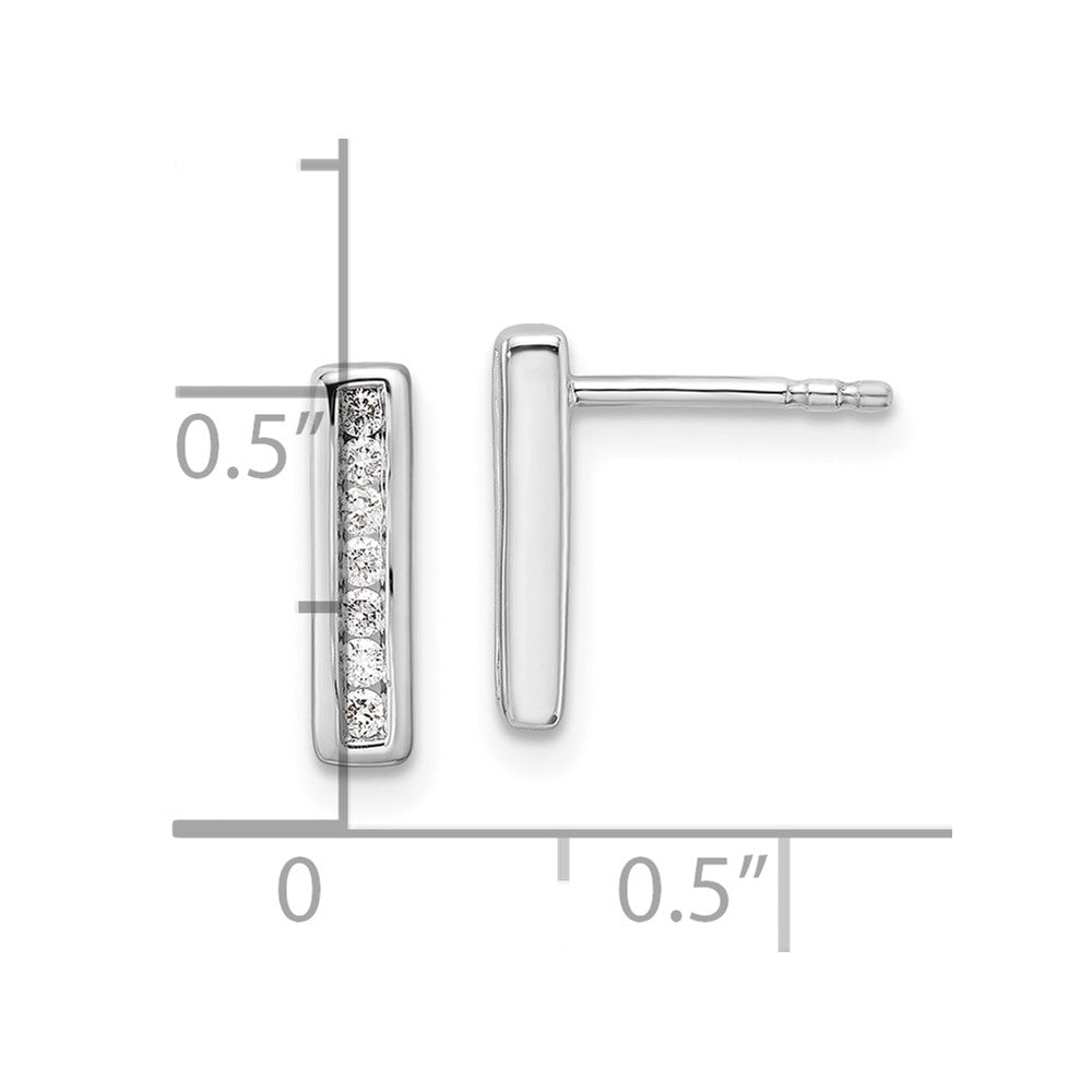 QW544 White Ice Sterling Silver Rhodium-plated Diamond Vertical Post Earrings