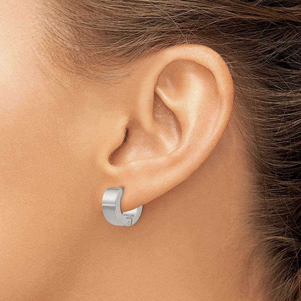 SRE1226 Chisel Stainless Steel Brushed and Polished 6mm Hinged Hoop Earrings