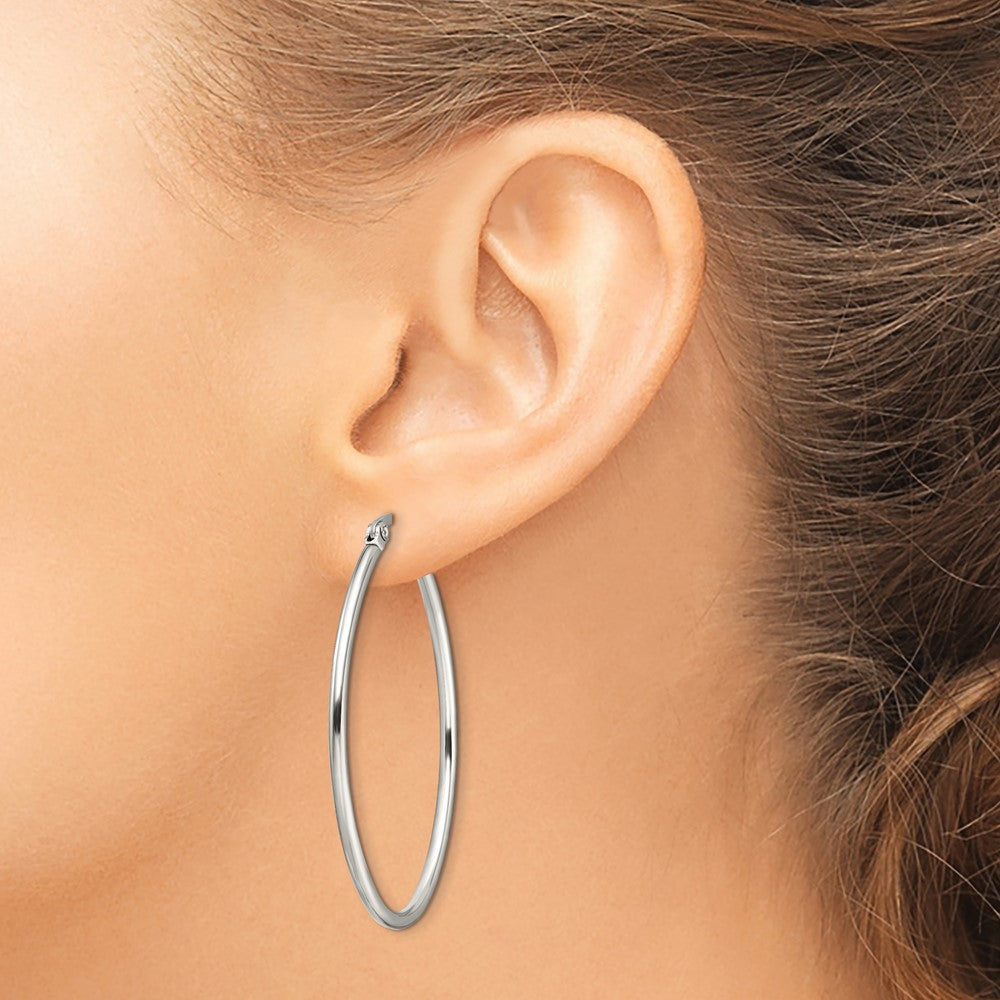 SRE127 Chisel Stainless Steel Polished 30mm Diameter 2mm Oval Hoop Earrings