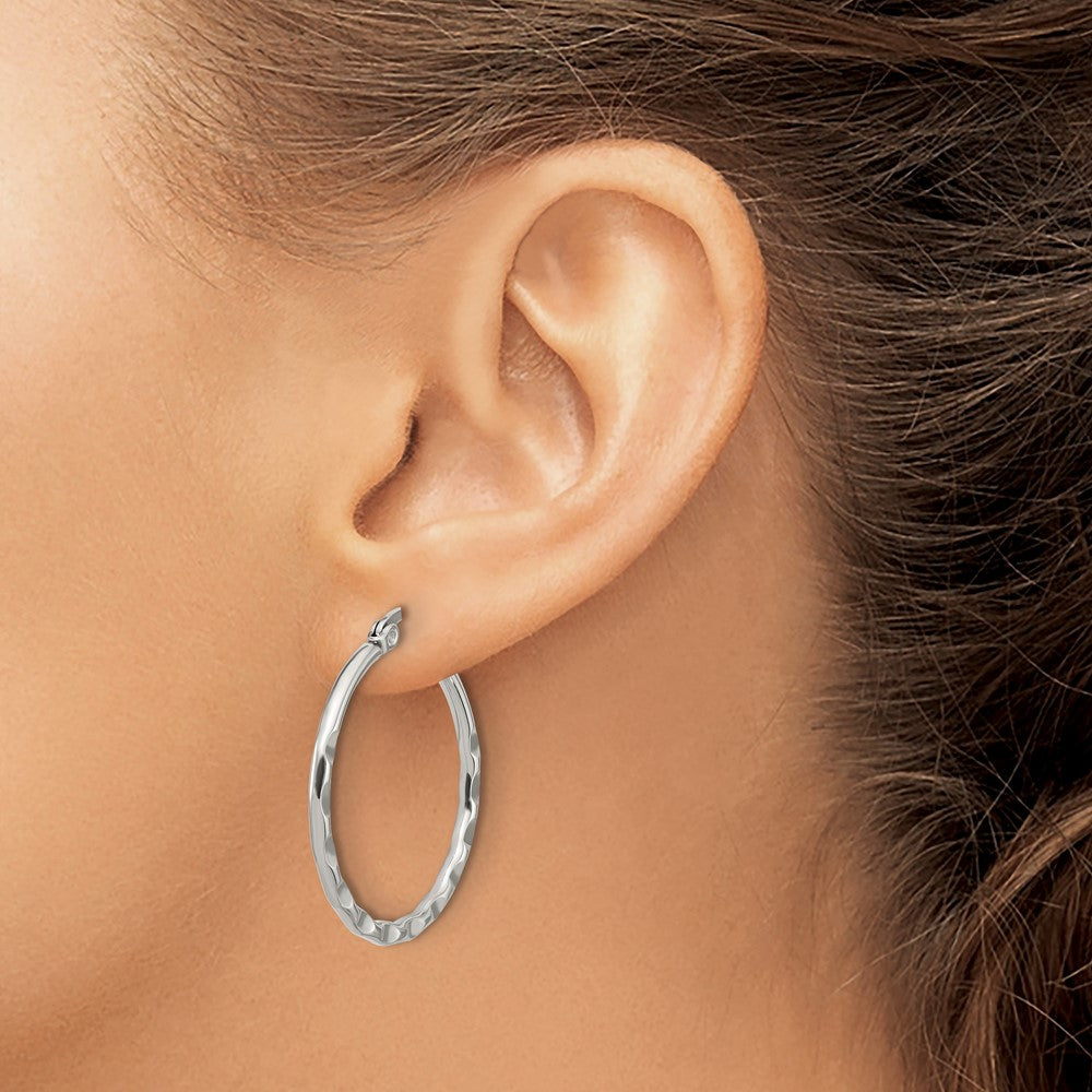 SRE1681 Chisel Stainless Steel Polished Wavy Hoop Earrings